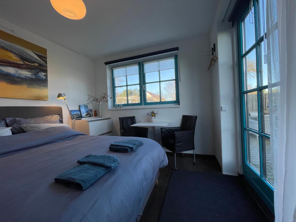 Vrijplaats Bed & Breakfast Oosterend  Екстериор снимка